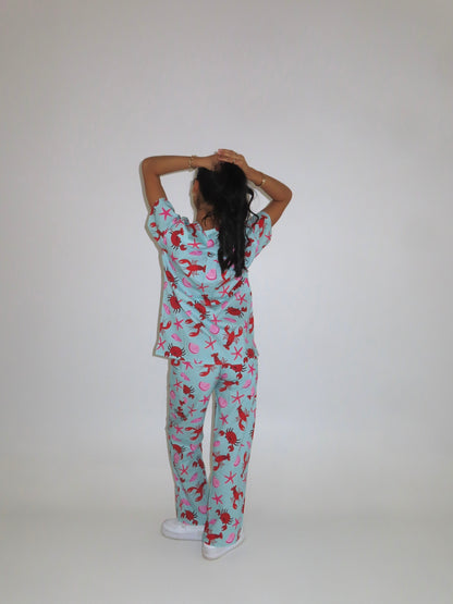 UNDER THE SEA SCRUB SET