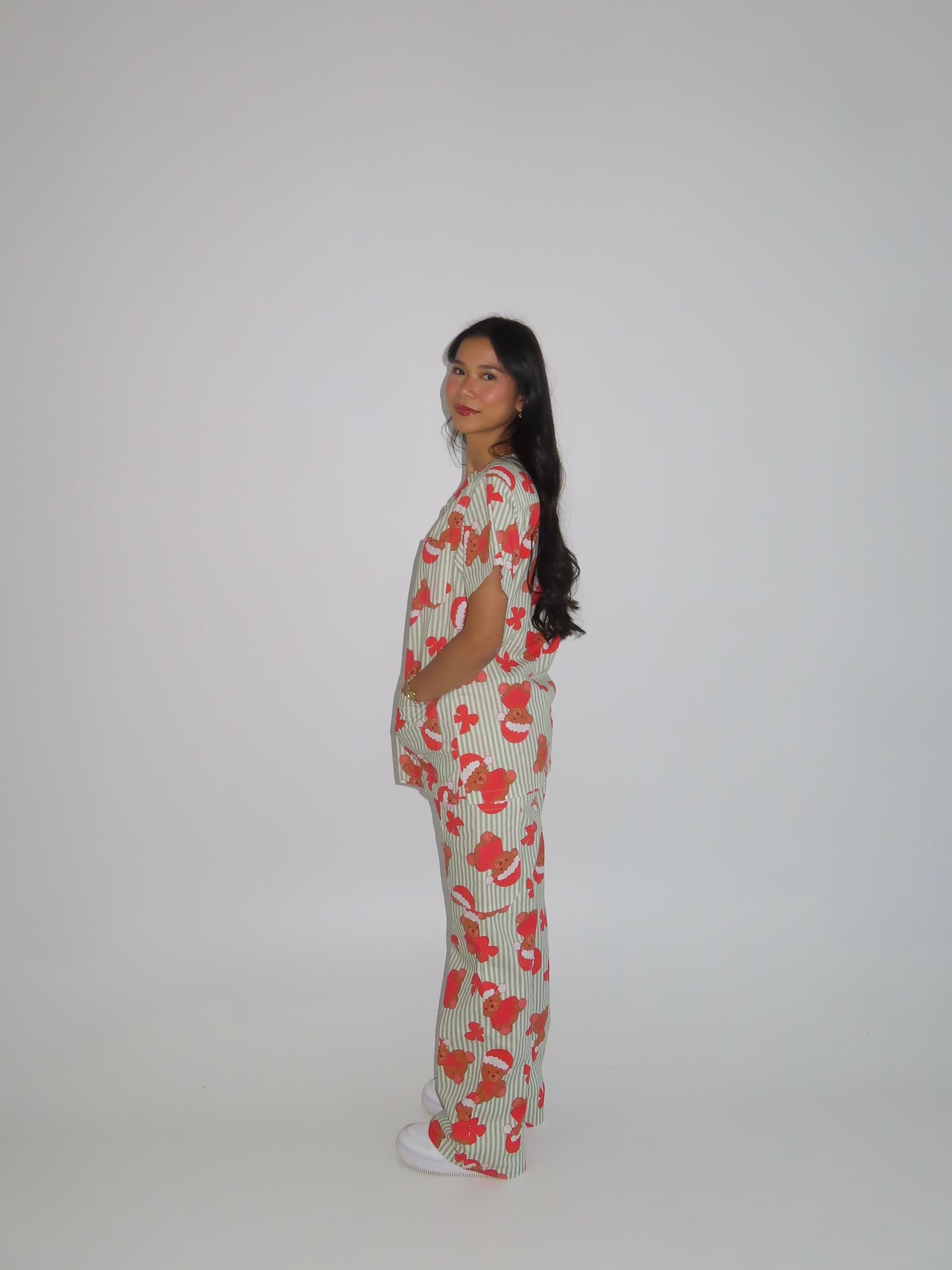 JINGLE BEAR SCRUB SET (PRE-ORDER! Estimate Shipping: mid-end November)