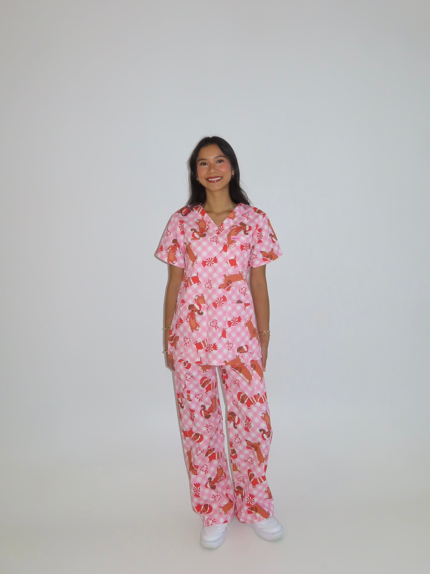 HAPPY PAWLIDAY SCRUB SET (PRE-ORDER! Estimate Shipping: mid-end November)